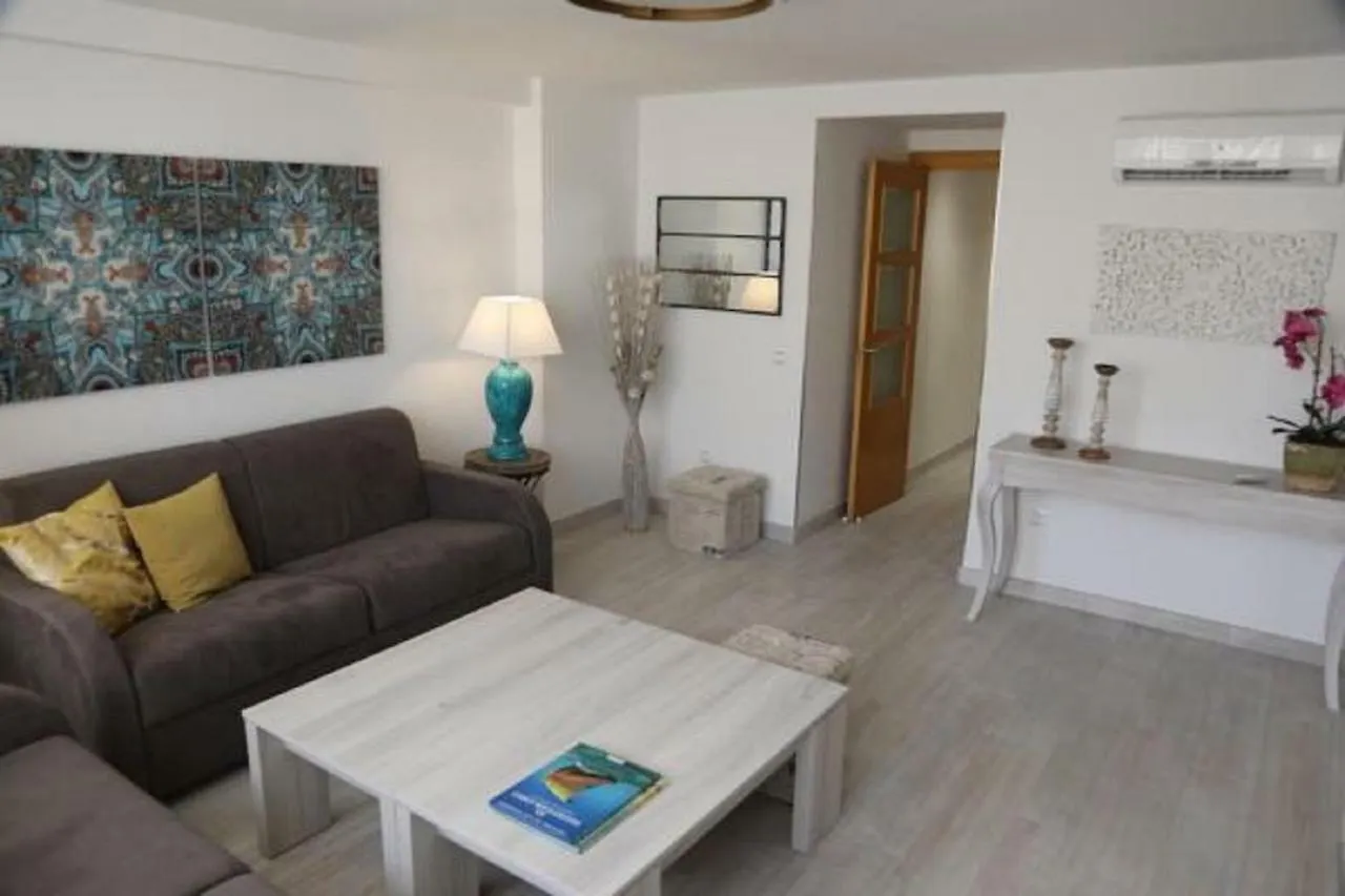 Apartamento Montes de Oca Málaga