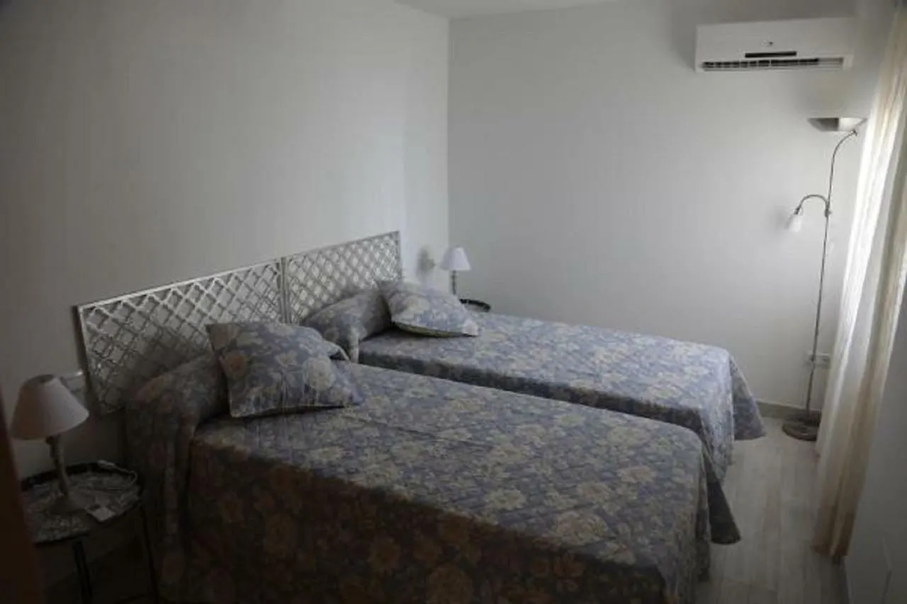 Apartamento Montes de Oca Málaga